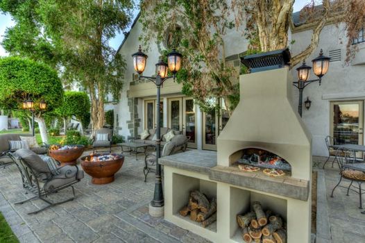 The Chateau at Lake La Quinta