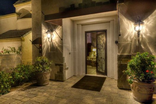 The Chateau at Lake La Quinta
