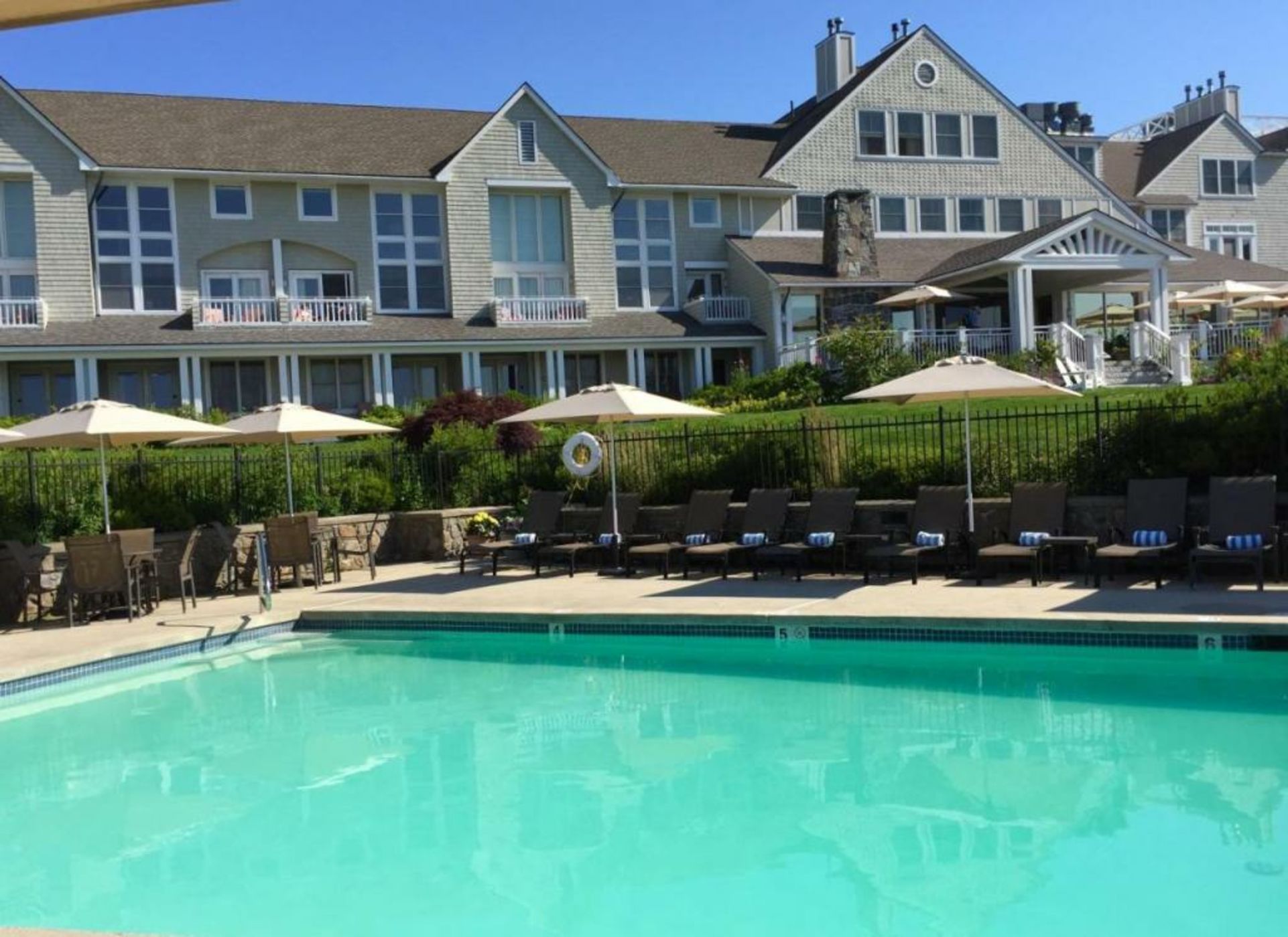 Inn By the Sea
