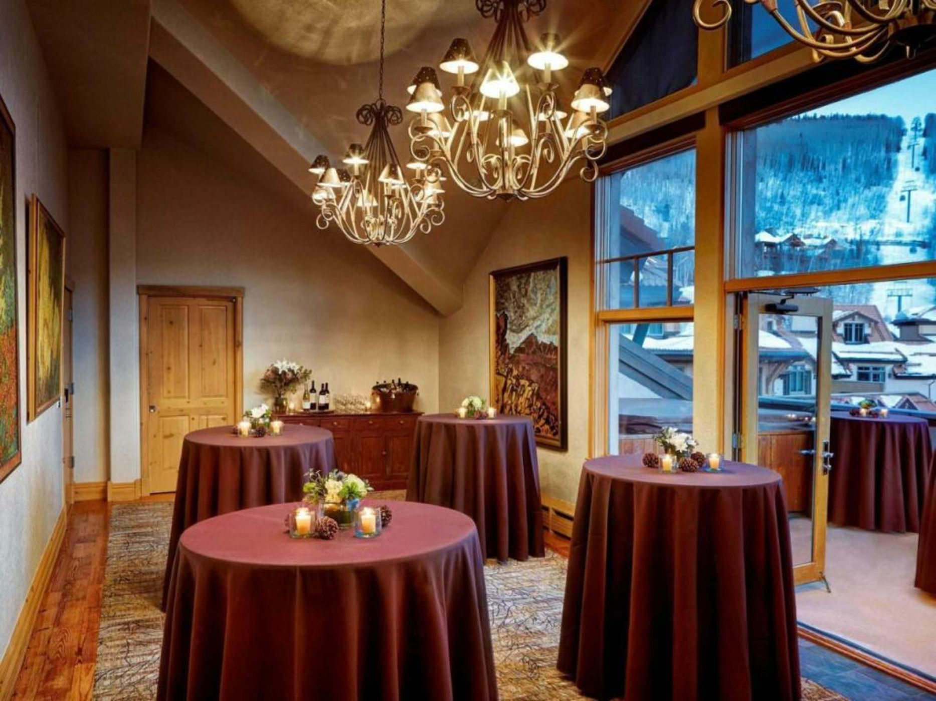 Fairmont Heritage Place, Franz Klammer Lodge