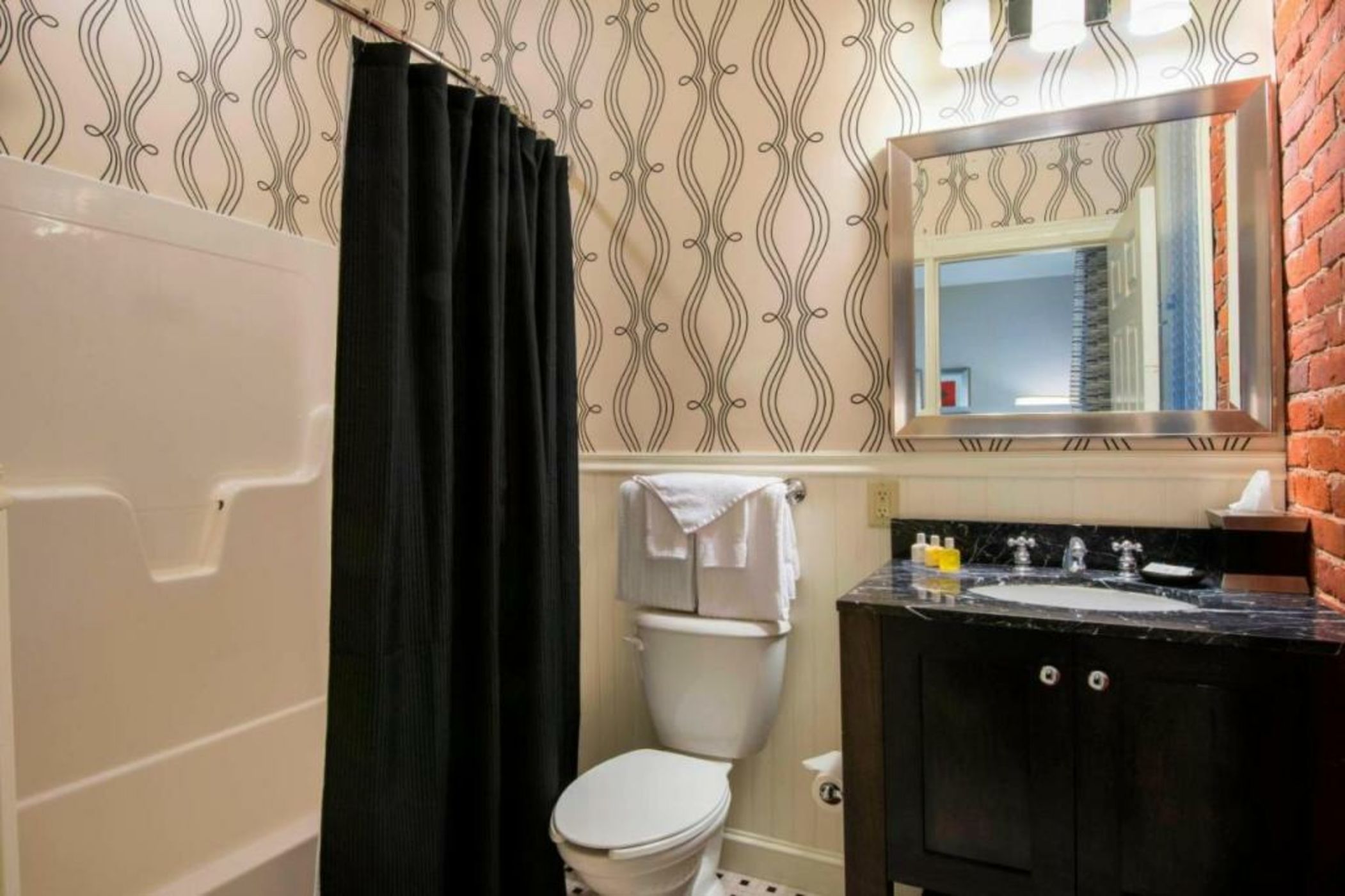Fairfield Inn & Suites by Marriott Keene Downtown