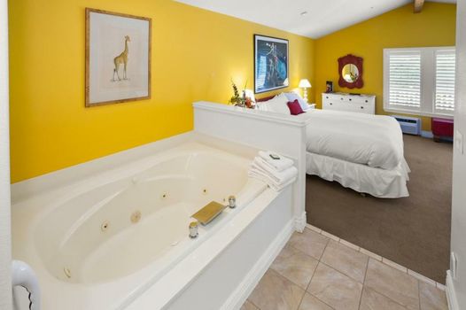 Inn at Occidental