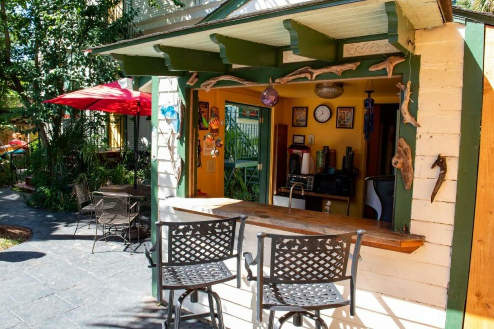 The Lookout Inn