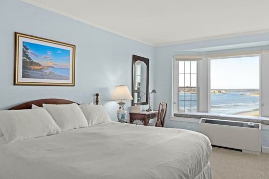Black Point Inn