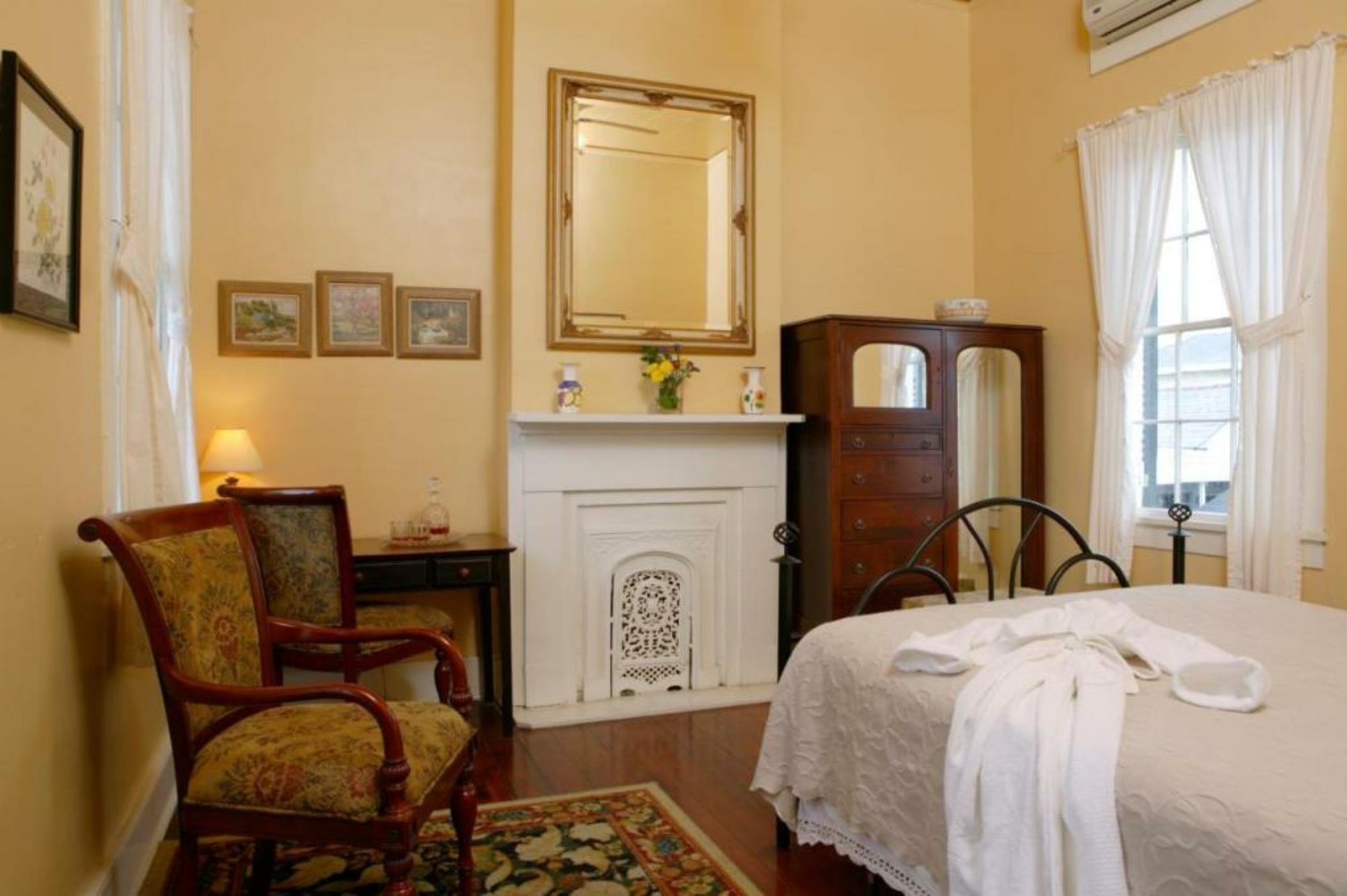 Ashton's Bed and Breakfast