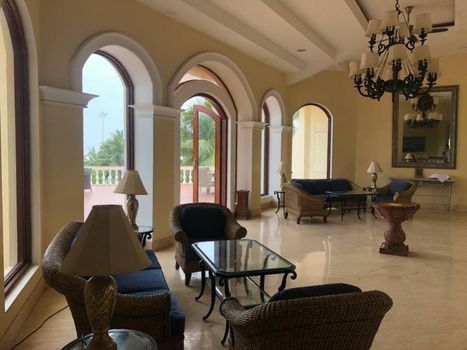 The Hans Coco Palm Beachfront Resort