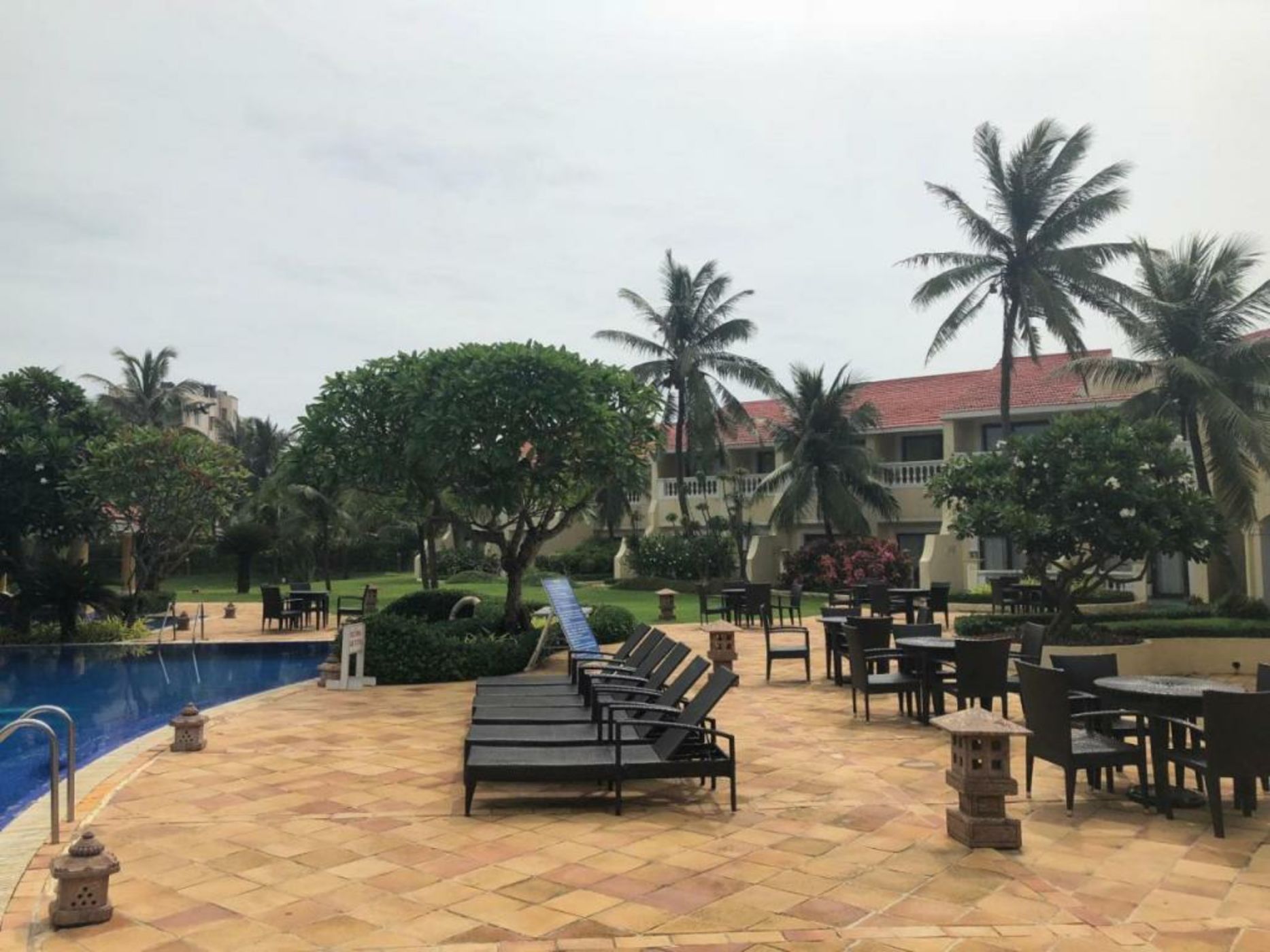 The Hans Coco Palm Beachfront Resort