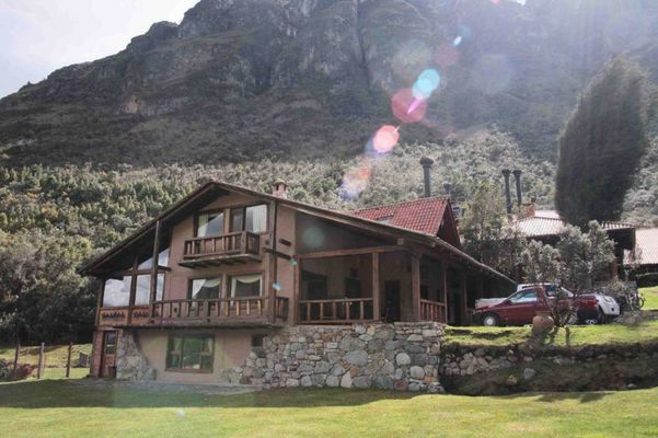 Hacienda Hostería Dos Chorreras