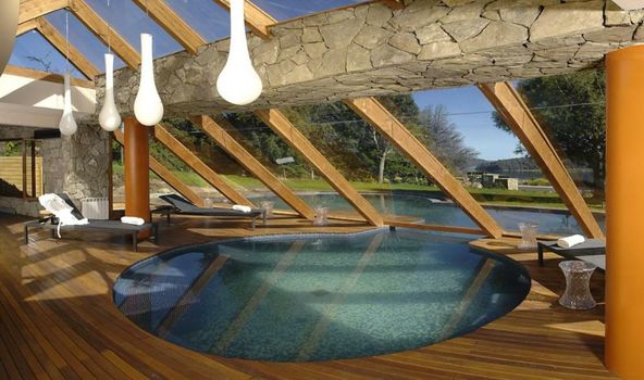 Rochester Bariloche Suites & Spa