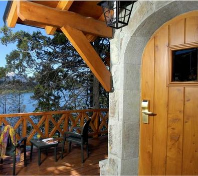 Charming Residences & Suites with Private Spa