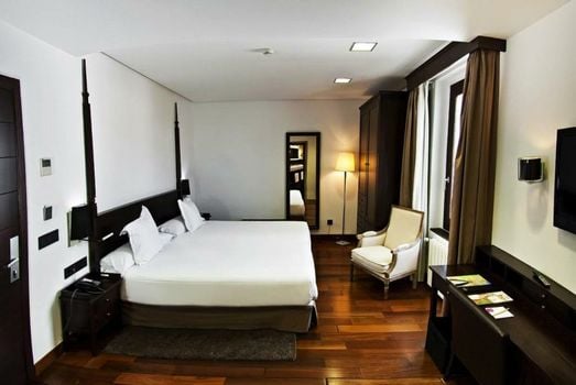 Hotel Convento Aracena & SPA