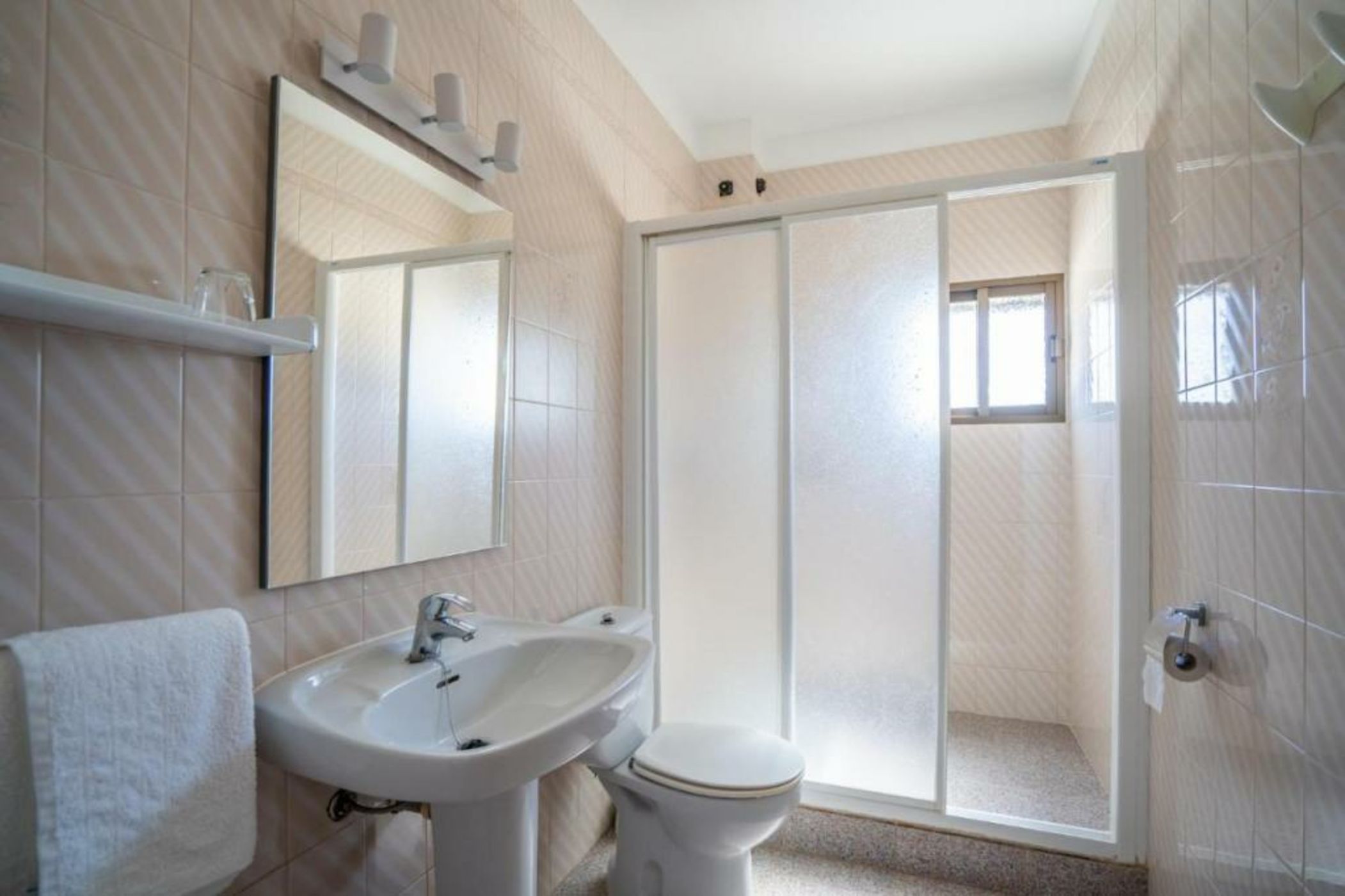 Apartamentos Playamar - Formentera Break