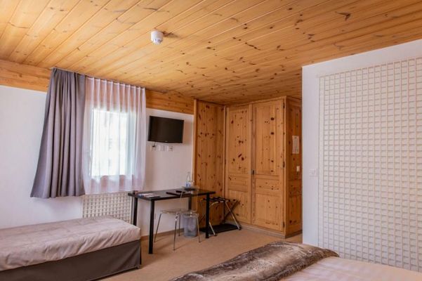 Hôtel Alpina - Swiss Ski & Bike Lodge Grimentz