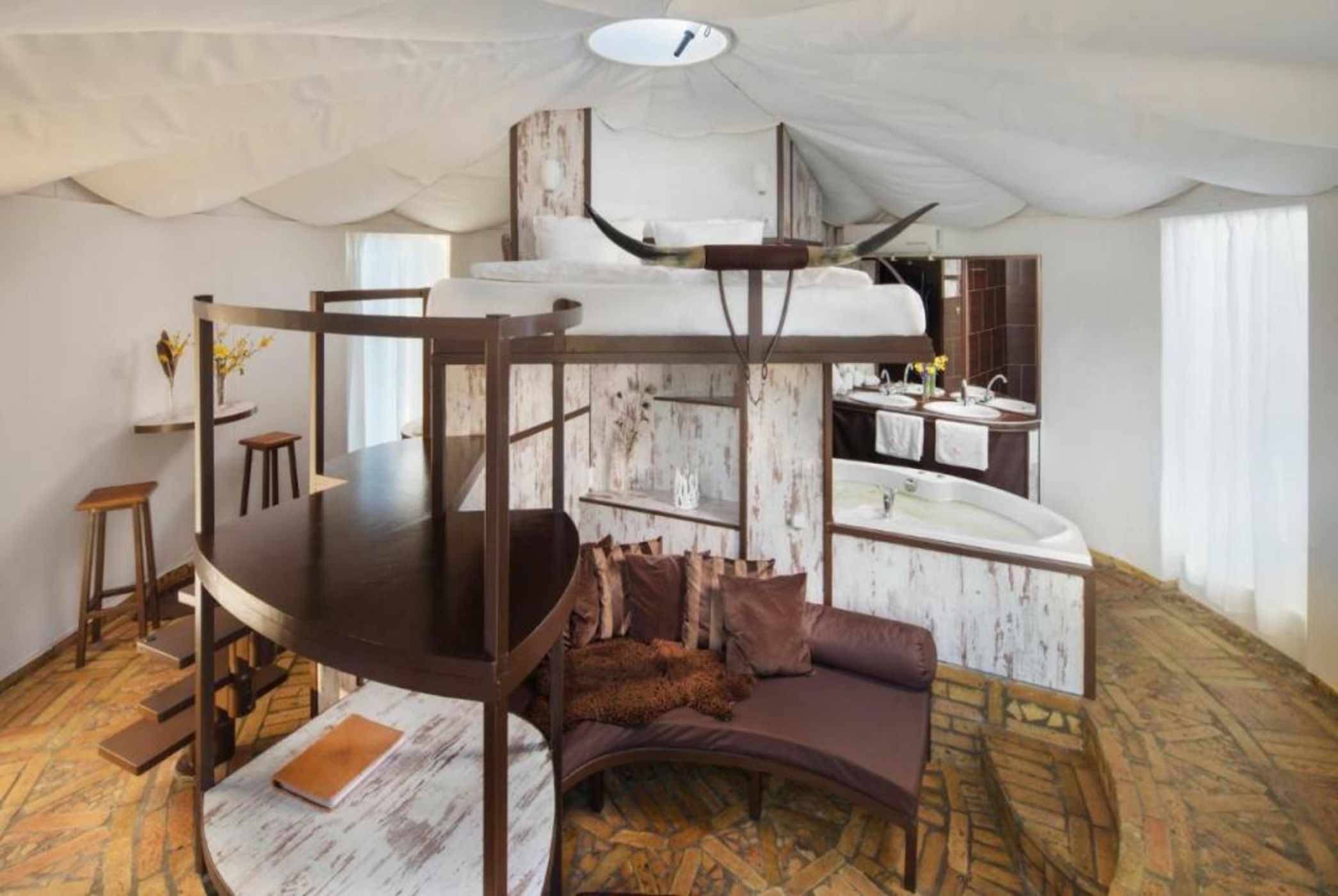 HOMOKI LODGE Bed & Beyond Glamping Adult Only