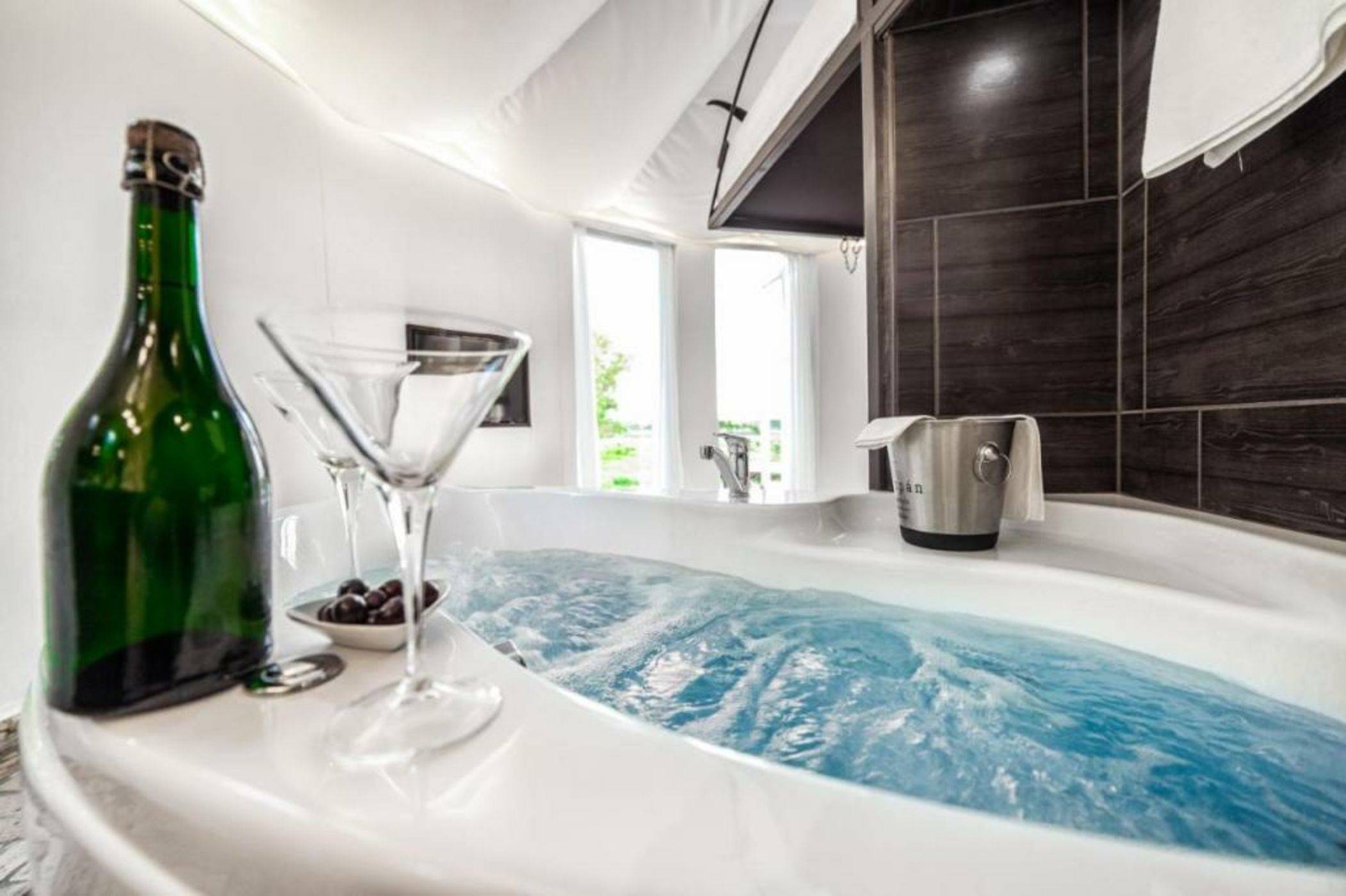 HOMOKI LODGE Bed & Beyond Glamping Adult Only