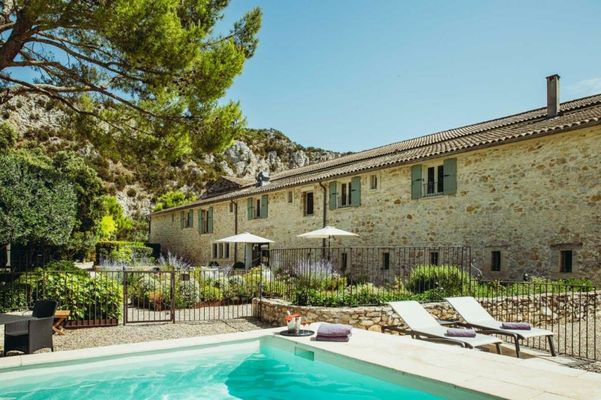 Maison CHENET - Les Chambres Entre Vigne et Garrigue - Teritoria