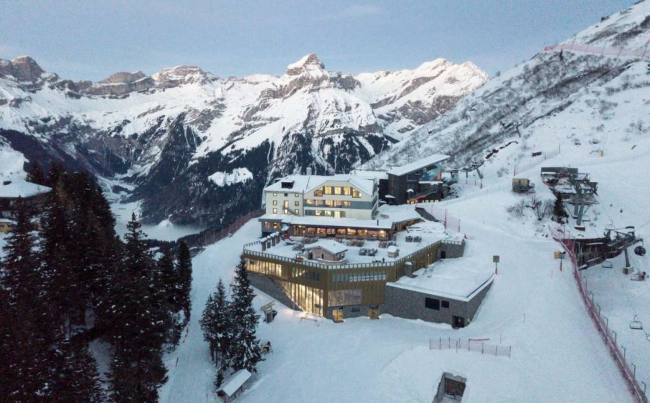 Berghotel Trübsee - Accessible Only by Cable Car