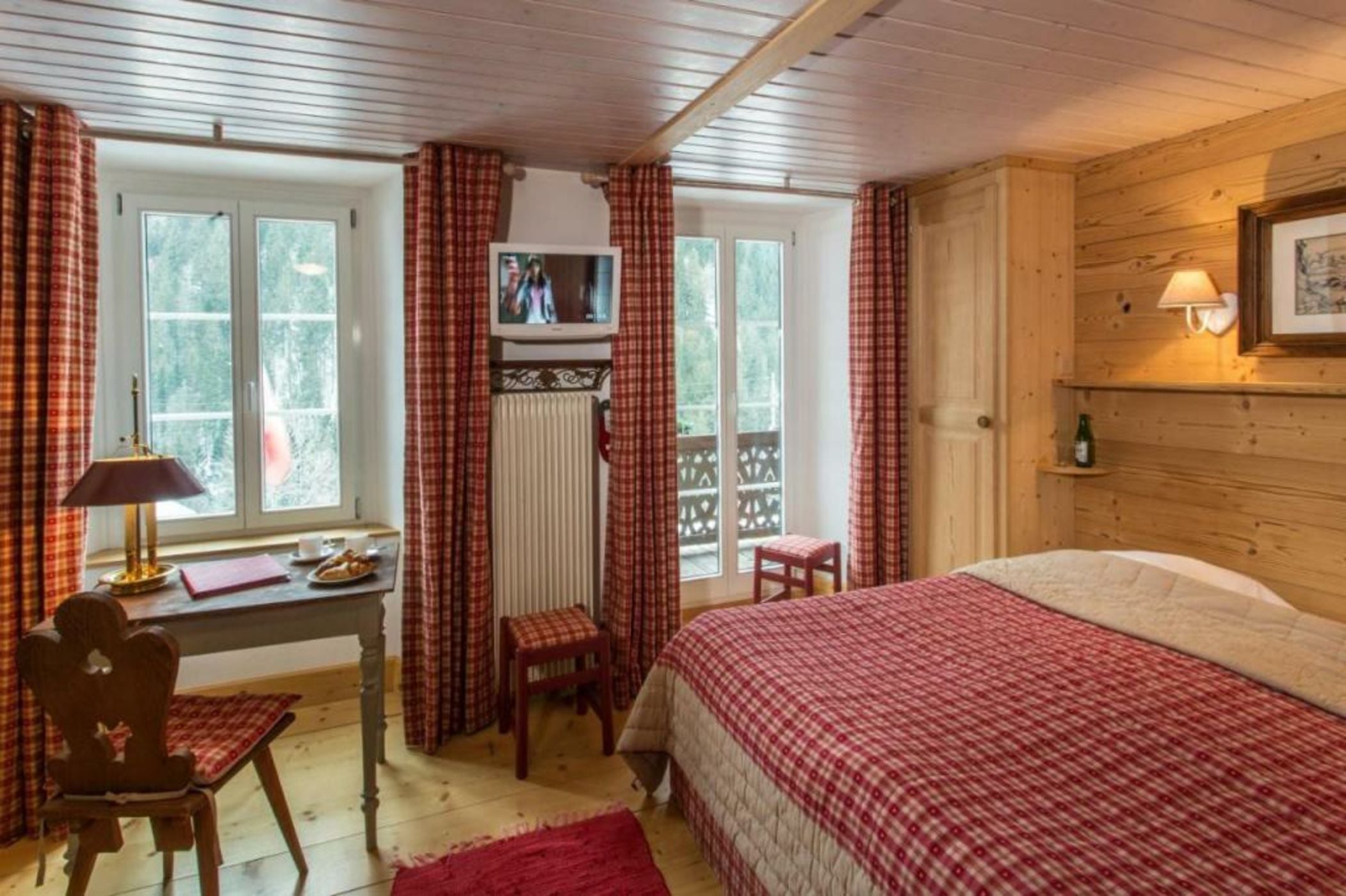 Historic Hotel du Pillon