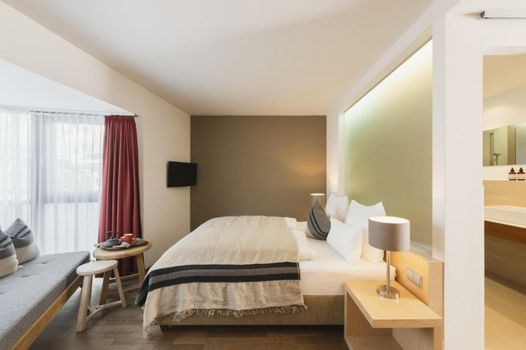 Skihotel Galzig B&B