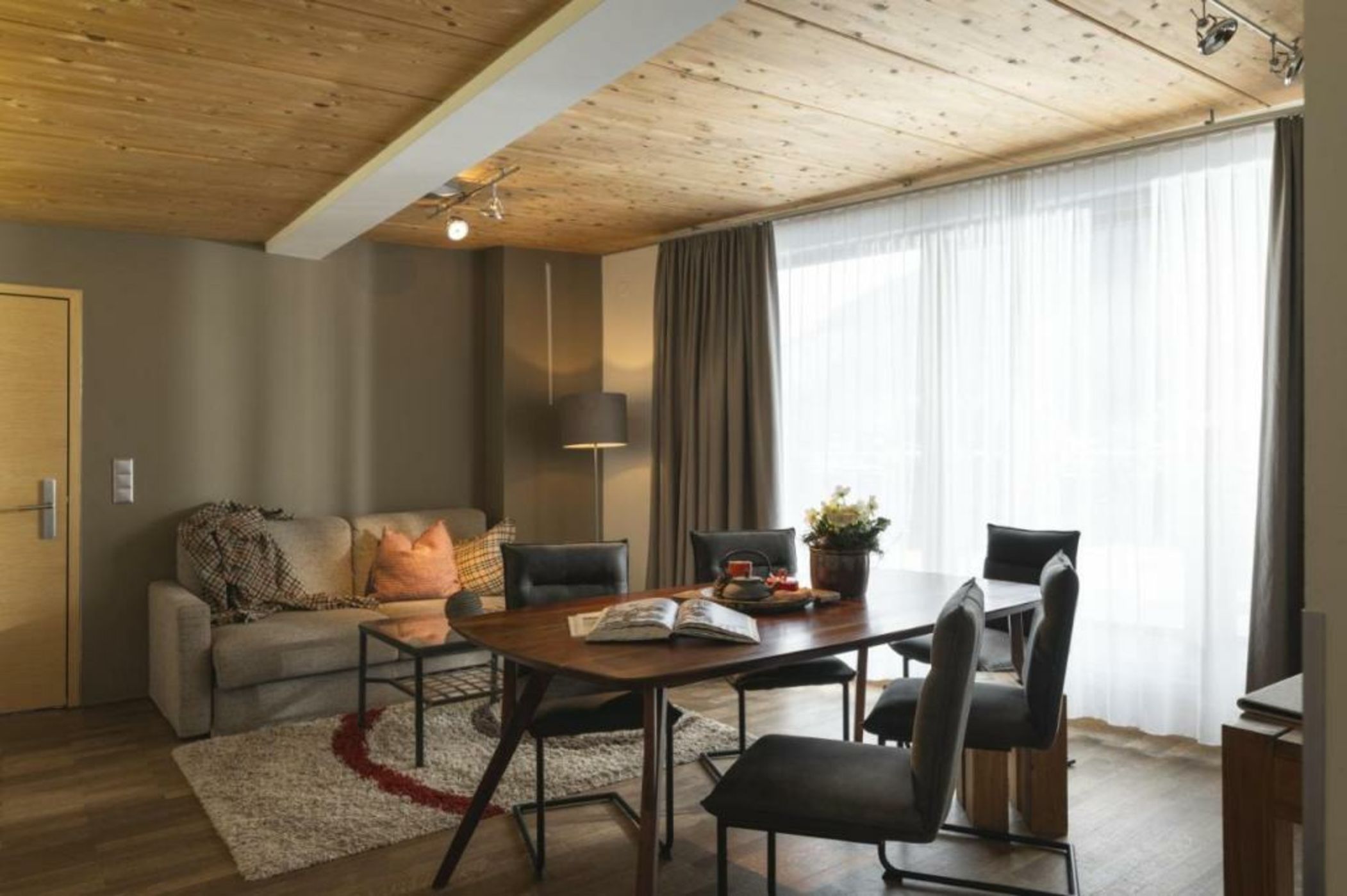 Skihotel Galzig B&B