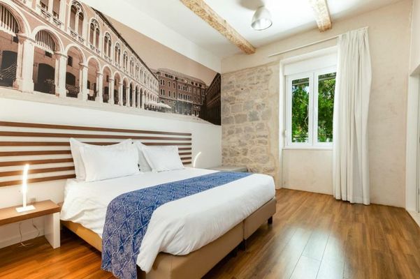 Azur Palace Luxury Rooms