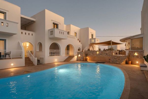 Mitos Suites