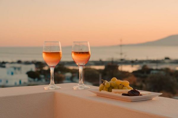 Mitos Suites