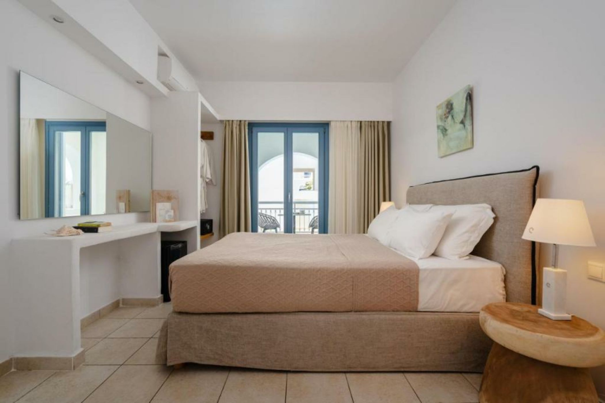 Mitos Suites