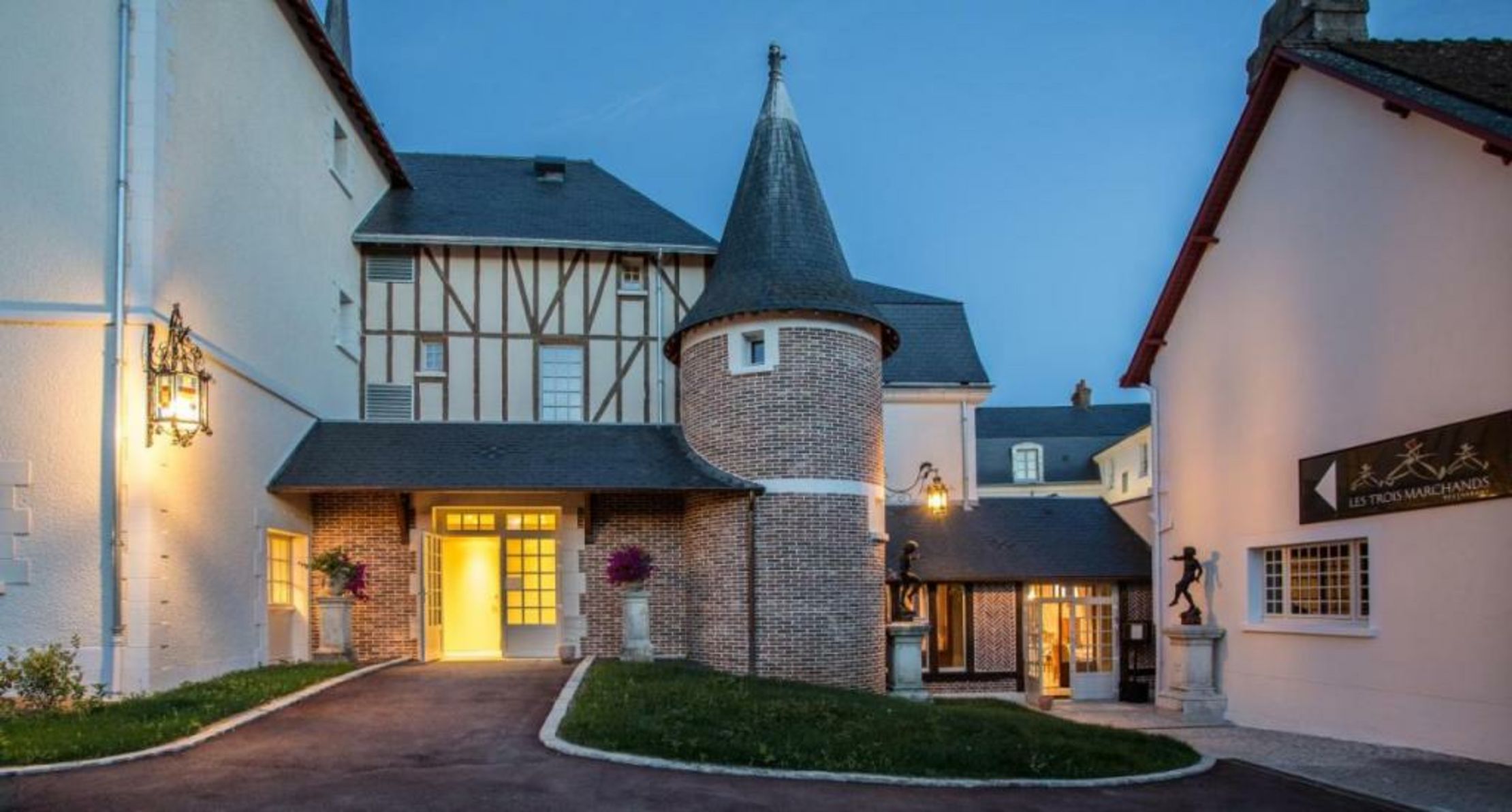 Relais des Trois Châteaux Hôtel-Restaurant - Teritoria