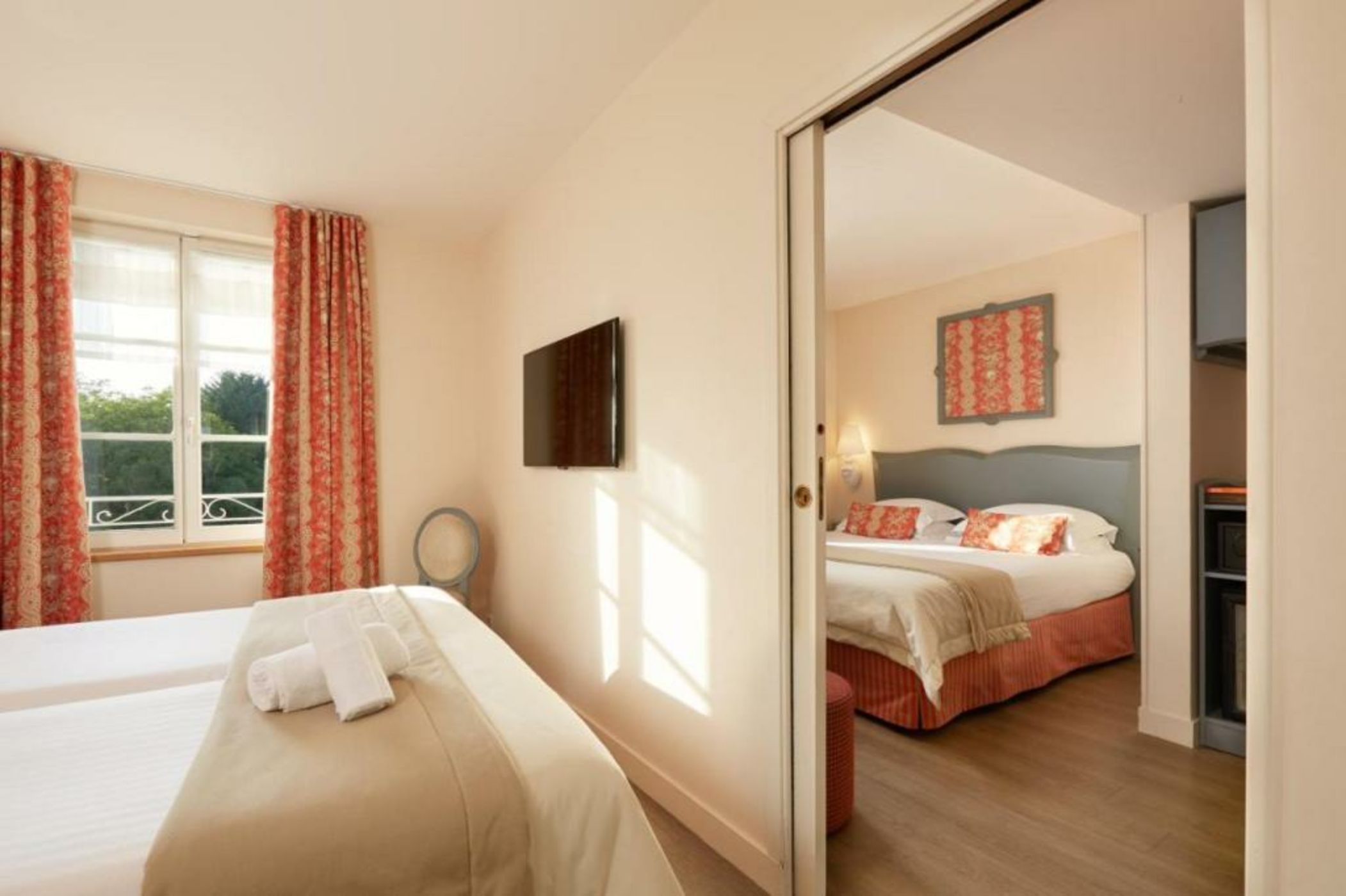 Relais des Trois Châteaux Hôtel-Restaurant - Teritoria