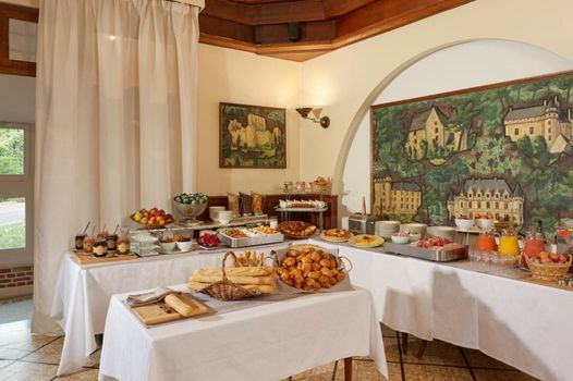 Relais des Trois Châteaux Hôtel-Restaurant - Teritoria