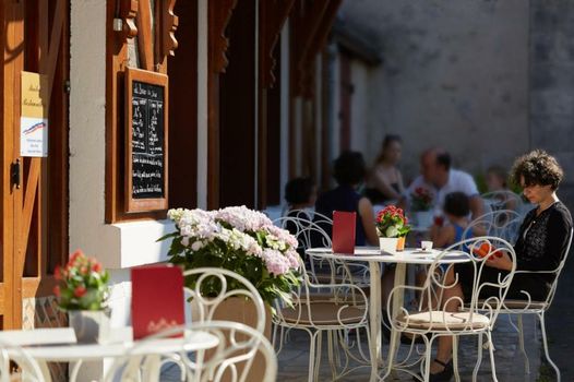 Relais des Trois Châteaux Hôtel-Restaurant - Teritoria