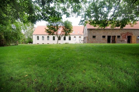 Kavaliershaus Schloß Blücher am Finckenersee
