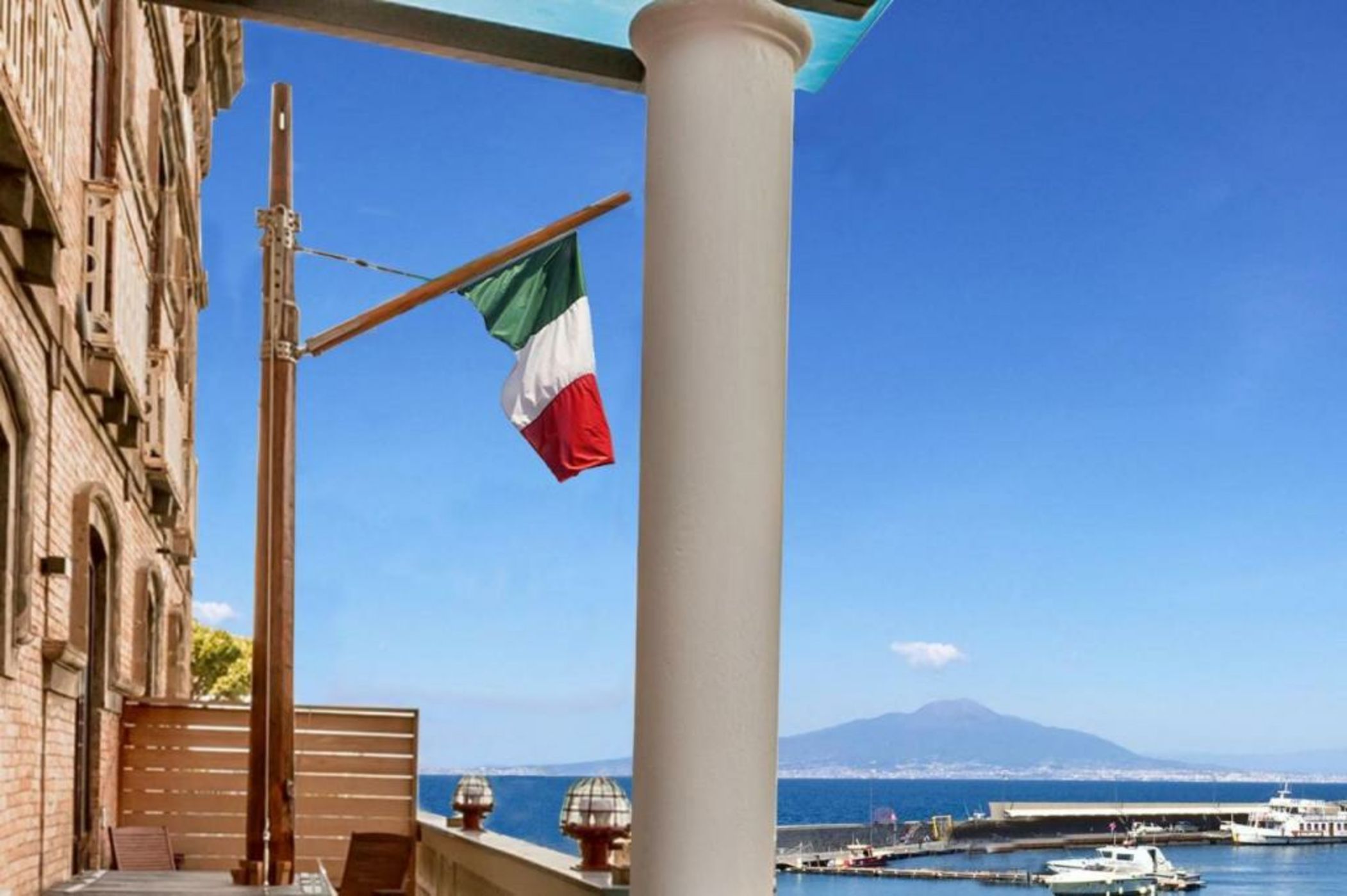 Yacht Club Capo Cervo Suites B&B