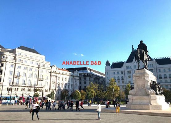 Anabelle Bed and Budapest