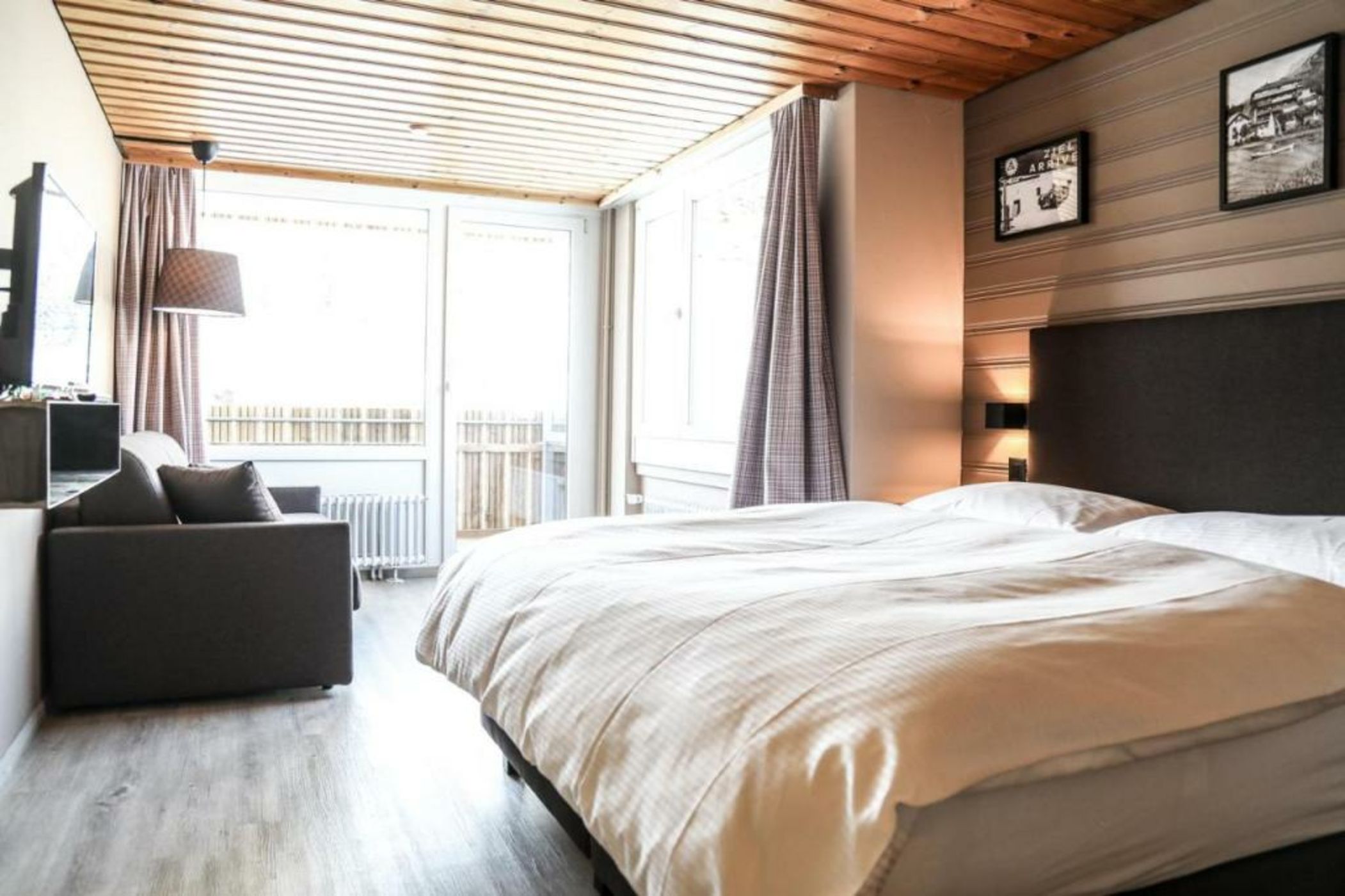 Hotel Provisorium13