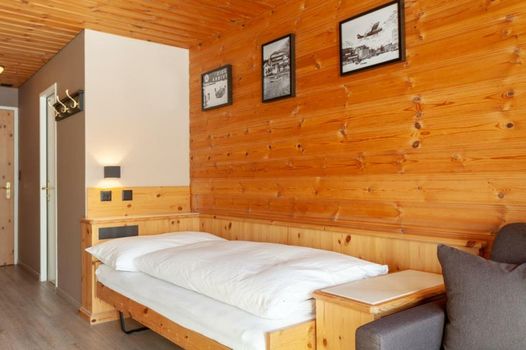 Hotel Provisorium13