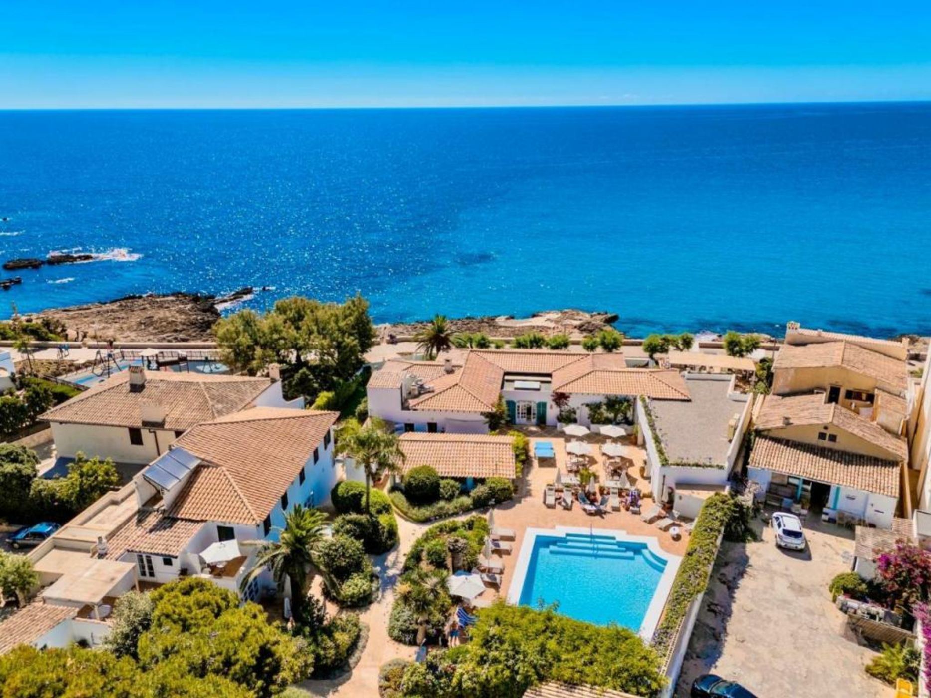 The Sea Club