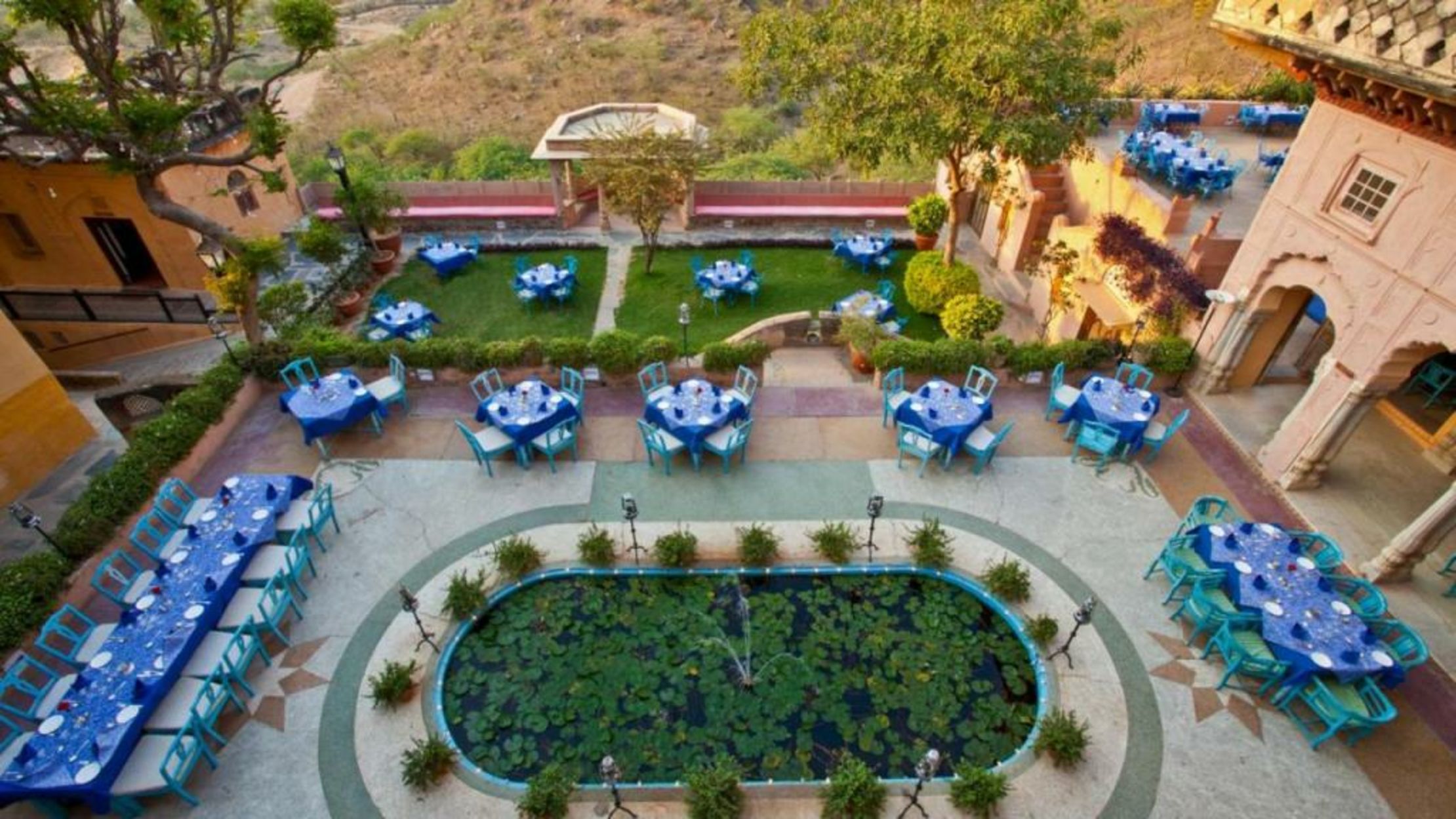 Neemrana Fort-Palace