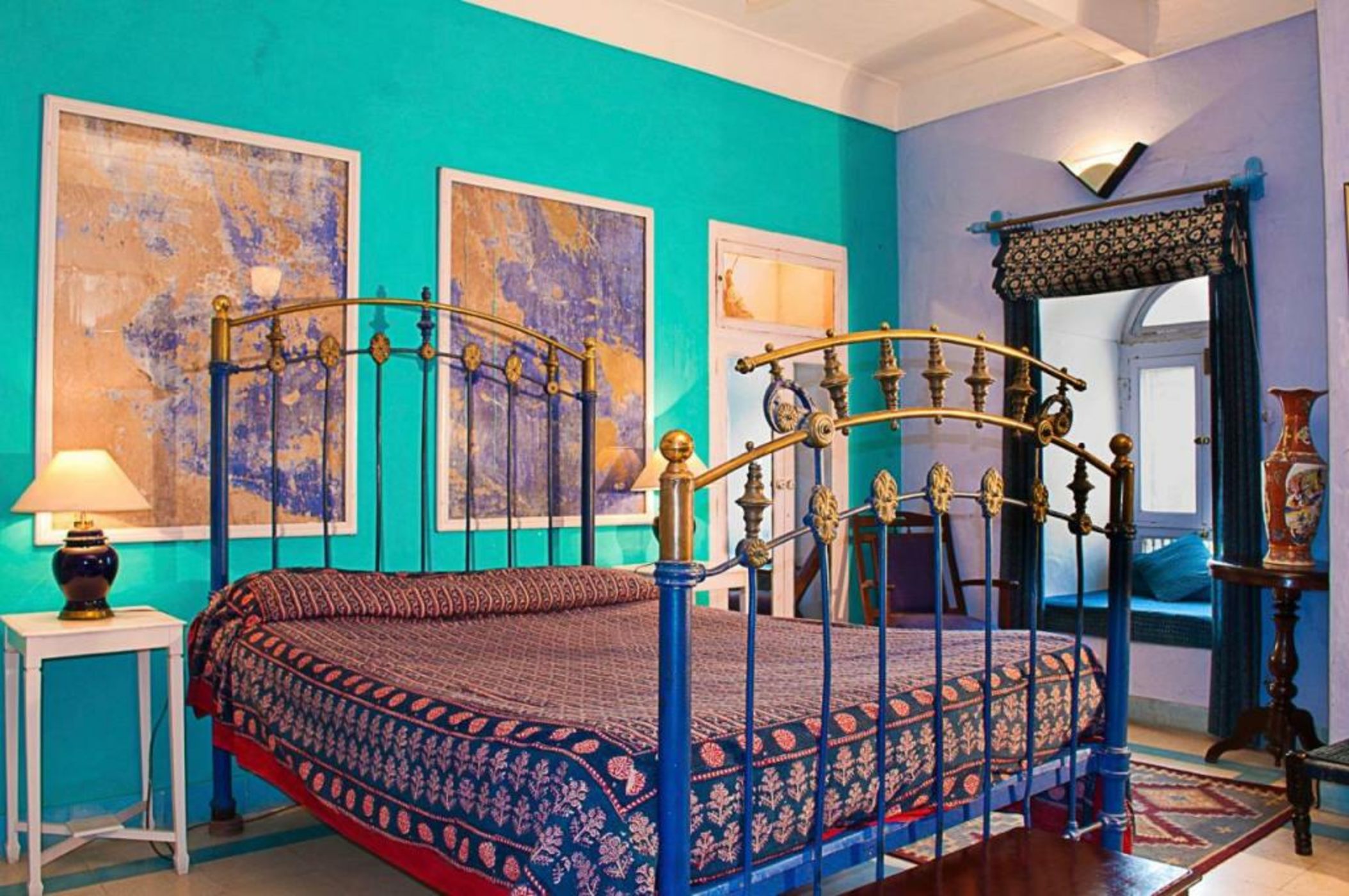 Neemrana Fort-Palace