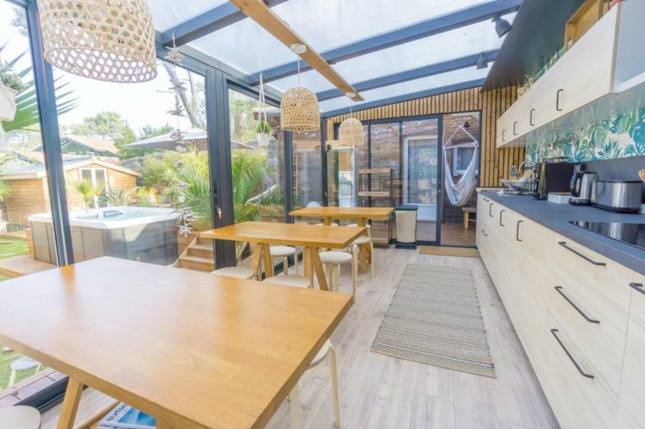 Wood'n Sea Surf Lodge - Auberge De Jeunesse