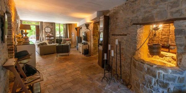 La Maison aux Puits