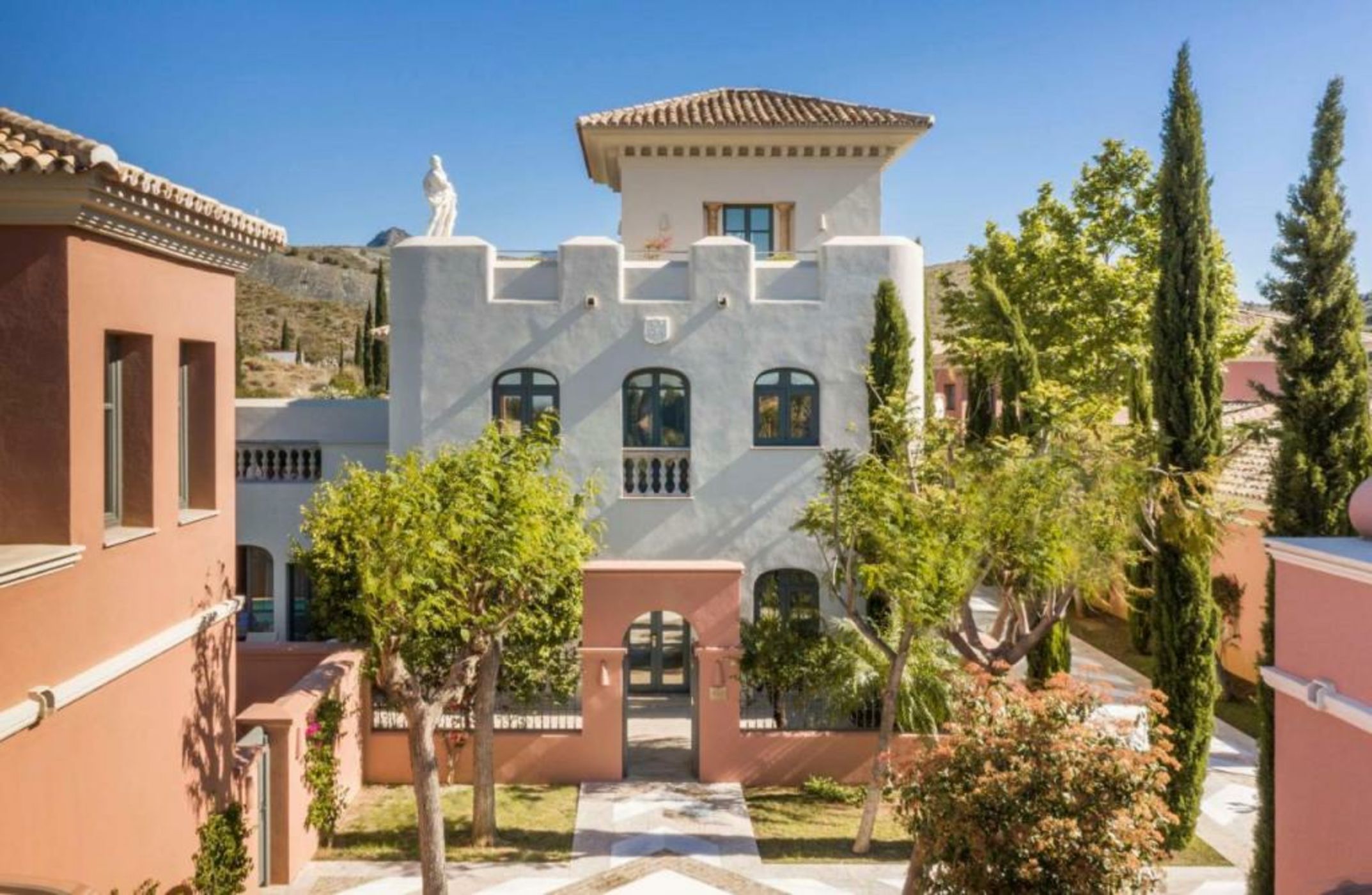 Anantara Villa Padierna Palace Benahavís Marbella Resort - A Leading Hotel of the World