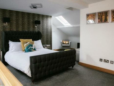 Grassfield Hall Bed & Breakfast