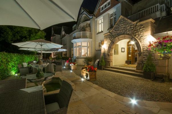Chateau La Chaire Hotel