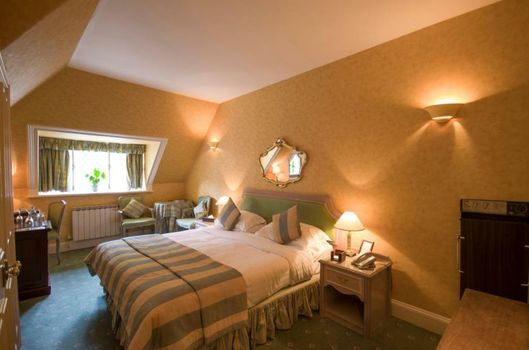 Chateau La Chaire Hotel