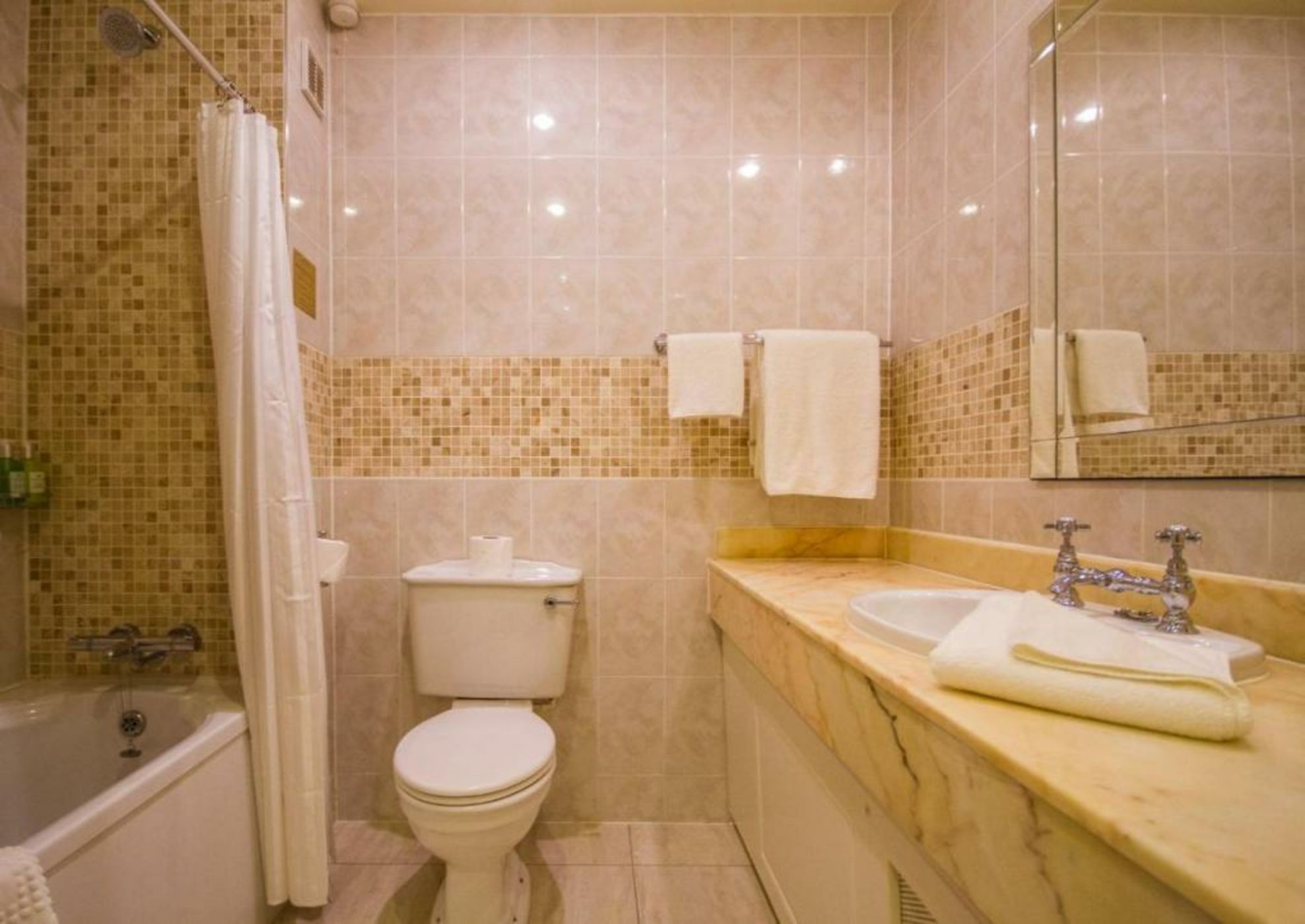 Fitzgeralds Woodlands House Hotel