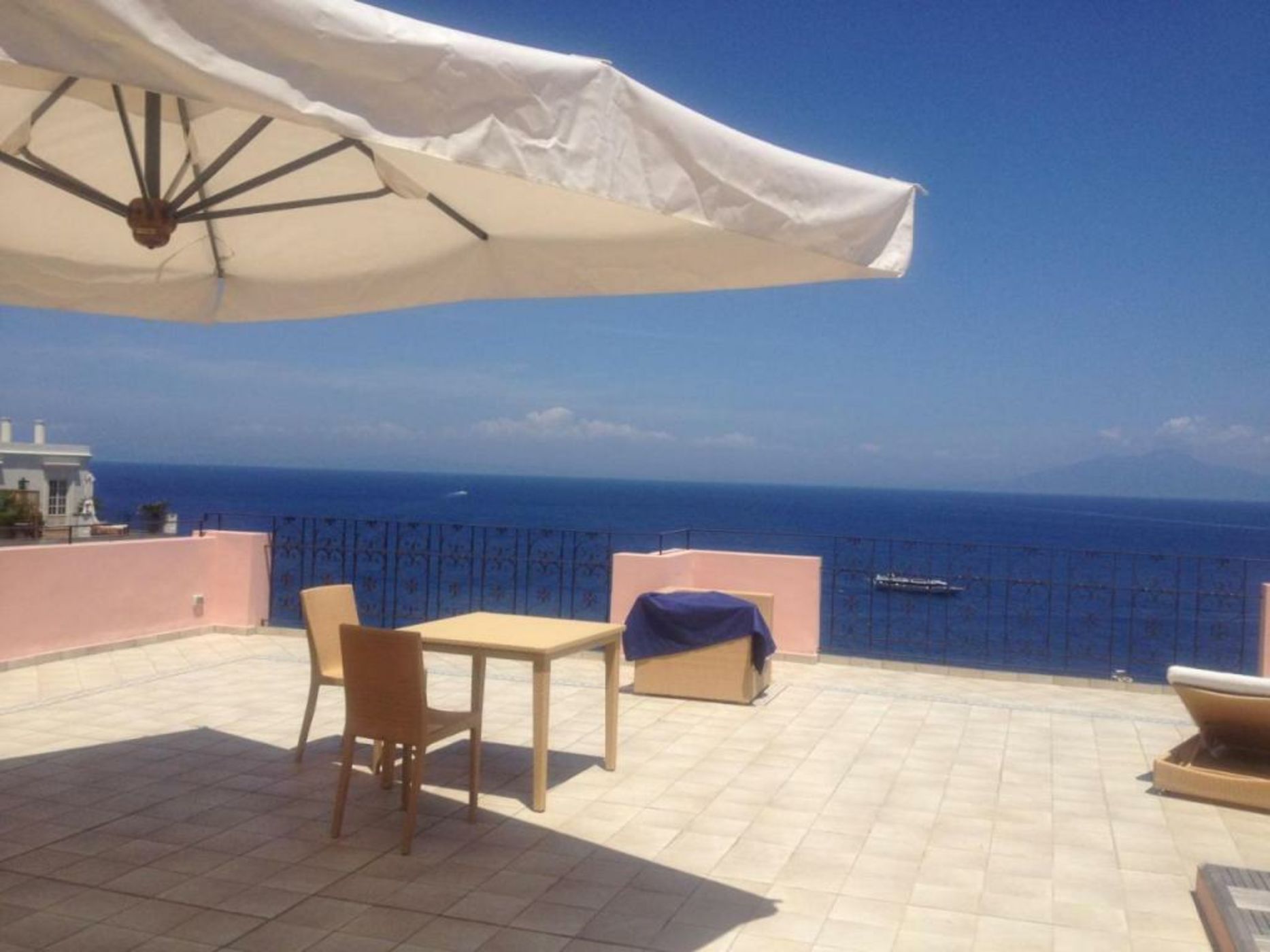 Capri Inn