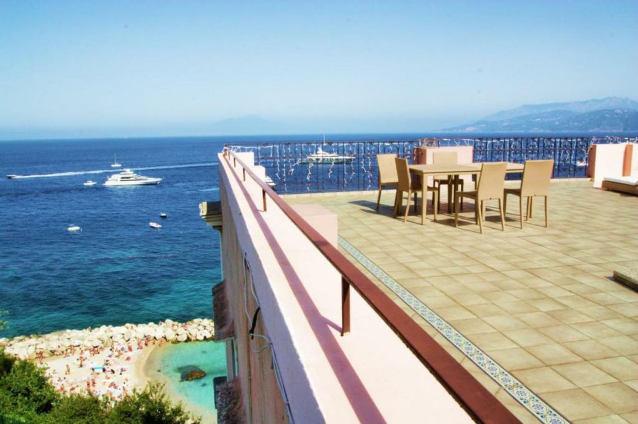 Capri Inn