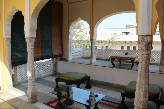 Dera Mandawa